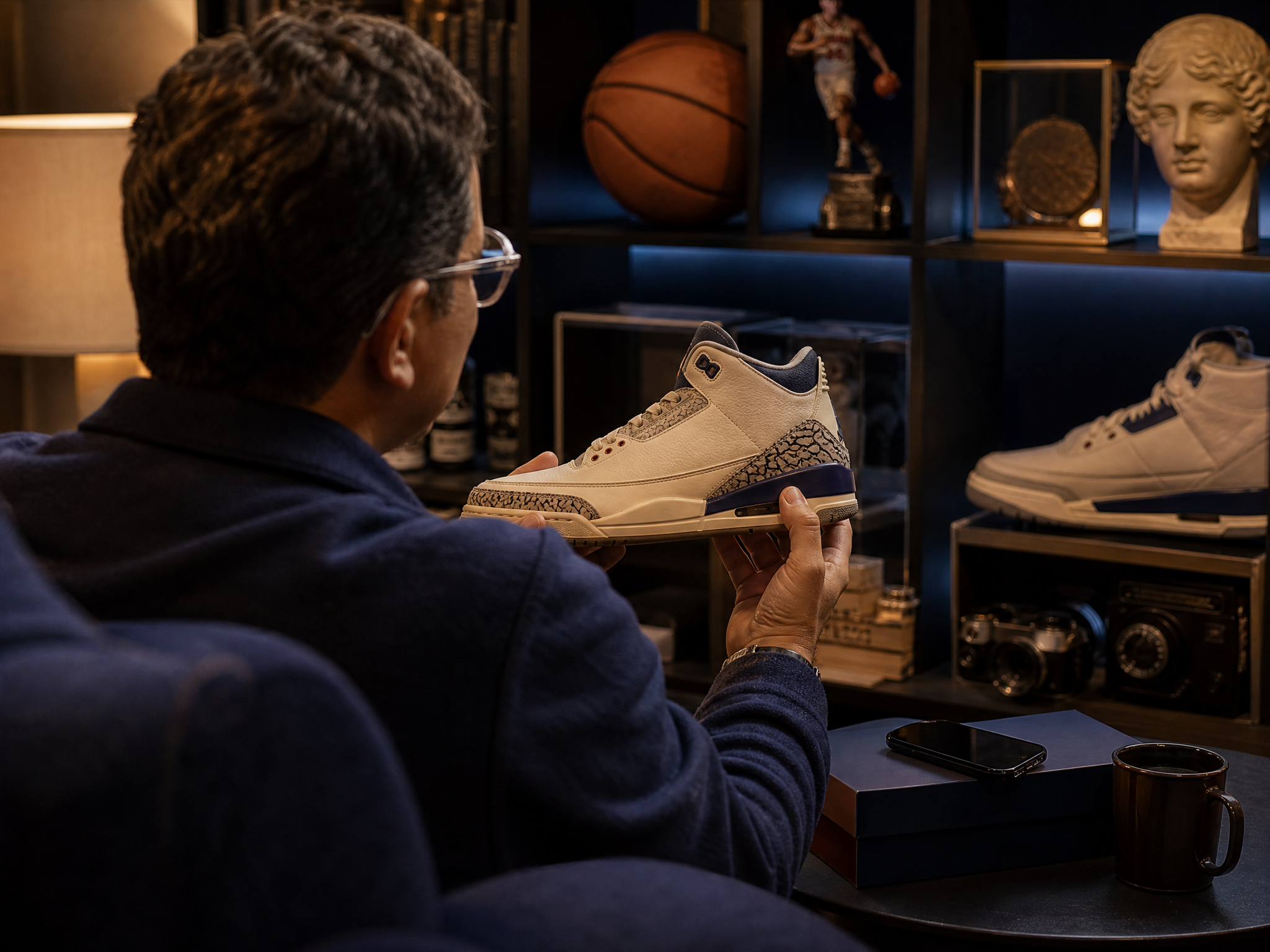 Monsieur Collections avec sneakers